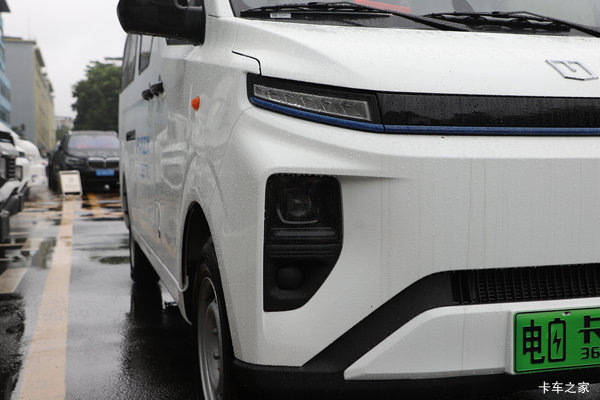 ����V6E���ܰ�綯�����������л��ȴ����� �����ߴ�0.2��