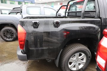 ����󽫾�EV 2025�� ��׼�� ���� ����˫�Ŵ��綯Ƥ�� ����ʱ��63kWhͼƬ