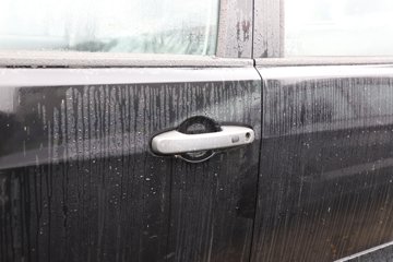 ����󽫾�EV 2025�� ��׼�� ���� ����˫�Ŵ��綯Ƥ�� ����ʱ��63kWhͼƬ