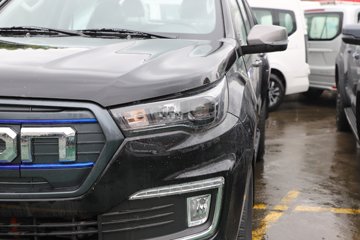����󽫾�EV 2025�� ��׼�� ���� ����˫�Ŵ��綯Ƥ�� ����ʱ��63kWhͼƬ