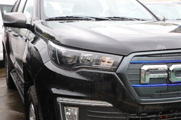 ����󽫾�EV 2025�� ��׼�� ���� ����˫�Ŵ��綯Ƥ�� ����ʱ��63kWhͼƬ