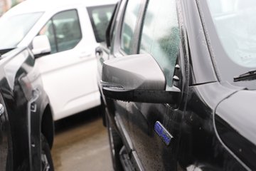 ����󽫾�EV 2025�� ��׼�� ���� ����˫�Ŵ��綯Ƥ�� ����ʱ��63kWhͼƬ