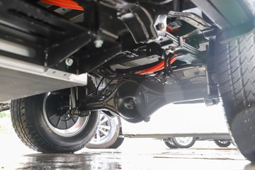 ����󽫾�EV 2025�� ��׼�� ���� ����˫�Ŵ��綯Ƥ�� ����ʱ��63kWhͼƬ