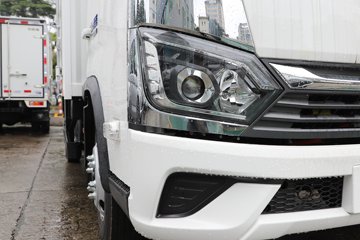 ������� ����EM 4.5T 3.8�׵��Ŵ��綯��ʽ�Ῠ66.84kWhͼƬ