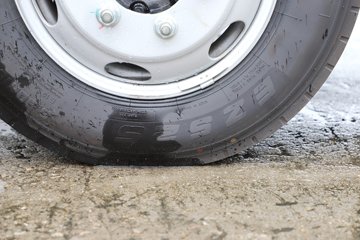 ������� ����EM 4.5T 3.8�׵��Ŵ��綯��ʽ�Ῠ66.84kWhͼƬ