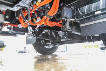 ������� ����EM 4.5T 3.8�׵��Ŵ��綯��ʽ�Ῠ66.84kWhͼƬ