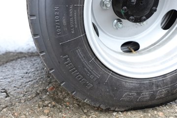 ������� ����EM 4.5T 3.8�׵��Ŵ��綯��ʽ�Ῠ66.84kWhͼƬ