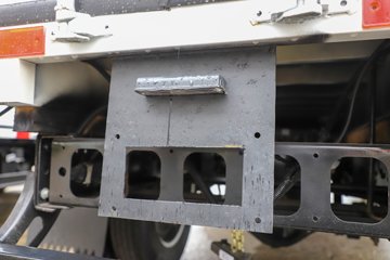 ������� ����EM 4.5T 3.8�׵��Ŵ��綯��ʽ�Ῠ66.84kWhͼƬ