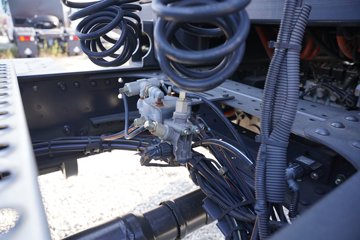 �������� ����H7�ؿ� 6X4 ����ʽ���綯ǣ����350kWhͼƬ