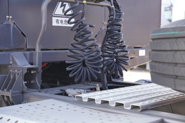 �������� ����H7�ؿ� 6X4 ����ʽ���綯ǣ����350kWhͼƬ