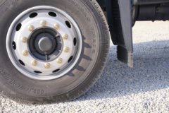 东风柳汽 乘龙H7重卡 6X4 换电式纯电动牵引车(LZ4250H7DZBEV1)350kWh