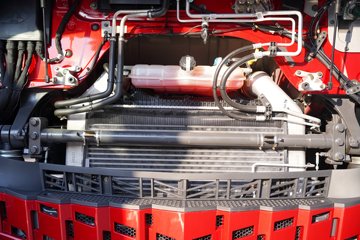 �������� ����HK 580���� 6X4 LNG�Զ���ǣ����(����12��)(Һ��)ͼƬ