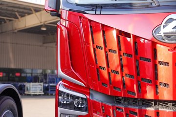 �������� ����HK 580���� 6X4 LNG�Զ���ǣ����(����12��)(Һ��)ͼƬ