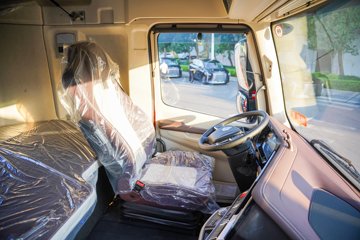 �������� ����HK 580���� 6X4 LNG�Զ���ǣ����(����12��)(Һ��)ͼƬ