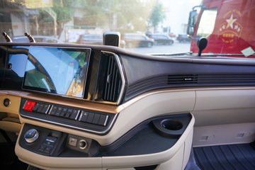 �������� ����HK 580���� 6X4 LNG�Զ���ǣ����(����12��)(Һ��)ͼƬ