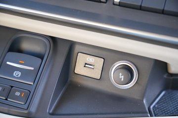 �������� ����HK 580���� 6X4 LNG�Զ���ǣ����(����12��)(Һ��)ͼƬ