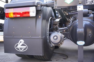 �������� ����HK 580���� 6X4 LNG�Զ���ǣ����(����12��)(Һ��)ͼƬ