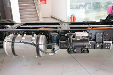 �������� ���� 4.5T 4.2�׵��Ŵ��綯��ʽ�Ῠ100.46kWhͼƬ