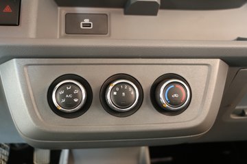 ���� С��X3 2.5T 3.05�׵��Ŵ��綯����΢��38.7kWhͼƬ