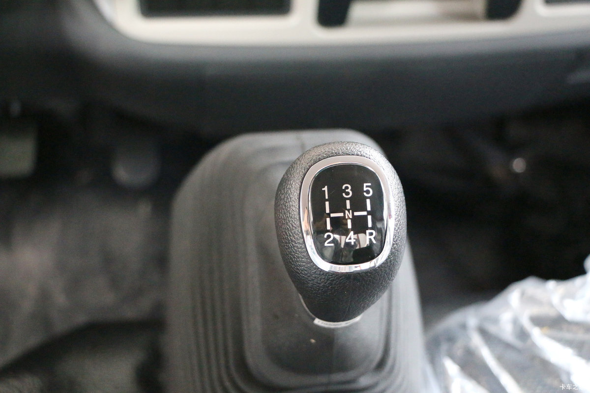  K6-S 2.0L 127 CNG 4.17׵Ῠ(EQ1030S3TNE)ʻ                                               