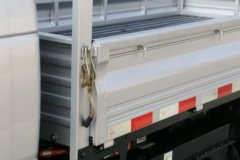 东风电动 EV150 3.5T 3.5米单排纯电动栏板轻卡(DFA1030M1BEV3)55.7kWh