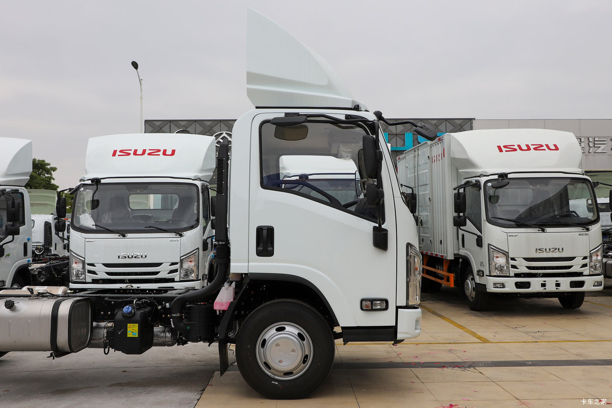 ������ʮ�� ����EMT7 152���� 4.2�׵�����ʽ�Ῠ(JXW5040XXYCDJB2)���                                                