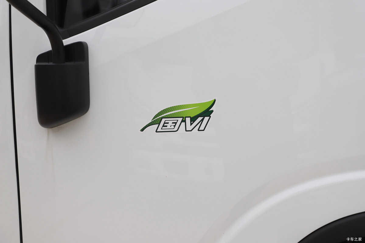 ������ʮ�� ����EMT7 152���� 4.2�׵�����ʽ�Ῠ(JXW5040XXYCDJB2)���                                                