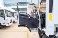 江西五十铃 翼放EMT7 152马力 4.2米单排厢式轻卡(JXW5040XXYCDJB2)