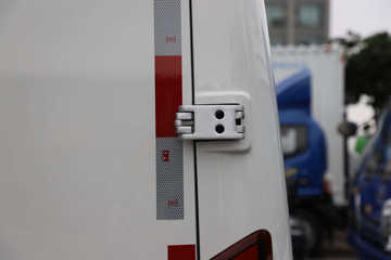 ���� Van��· V8�����캽�� 2�� 5.46�״��綯��ʽ���䳵53.58kWhͼƬ
