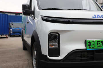 ���� Van��· V8�����캽�� 2�� 5.46�״��綯��ʽ���䳵53.58kWhͼƬ