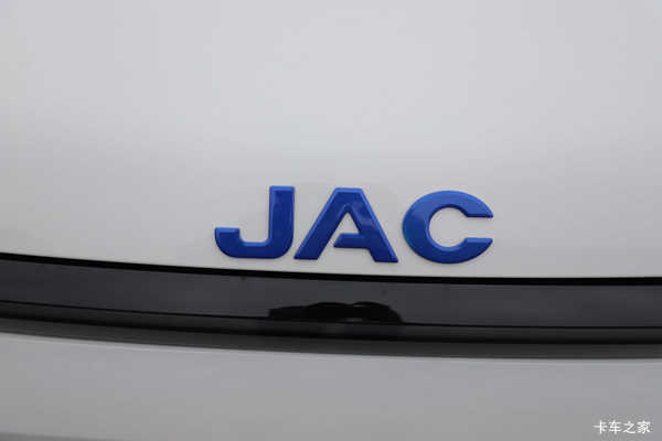 抢购在行动!无锡Van宝路电动封闭厢货降价大放送,立降0.66万