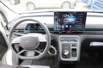 ���� Van��· V8�����캽�� 2�� 5.46�״��綯��ʽ���䳵53.58kWhͼƬ