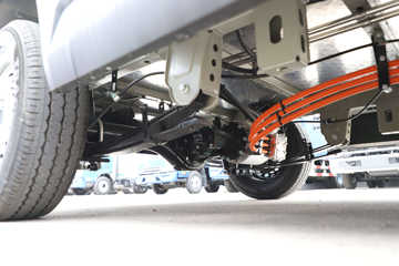 ���� Van��· V8�����캽�� 2�� 5.46�״��綯��ʽ���䳵53.58kWhͼƬ