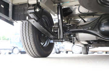 ���� Van��· V8�����캽�� 2�� 5.46�״��綯��ʽ���䳵53.58kWhͼƬ