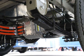 ���� Van��· V8�����캽�� 2�� 5.46�״��綯��ʽ���䳵53.58kWhͼƬ