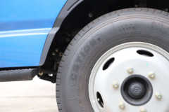 江淮康铃 创富之星H1 132马力 4.15米单排厢式轻卡(国六)(HFC5041XXYP23K1C7S)