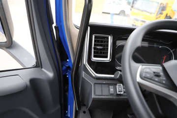 ���� ����˹T9 195���� 4X2 8.2���Ű���ʽ�ػ���(HFC5181XXYB80K1E4S)ͼƬ