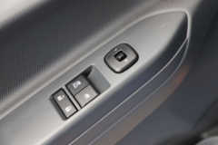 江淮 德沃斯T9 195马力 4X2 8.2米排半厢式载货车(HFC5181XXYB80K1E4S)