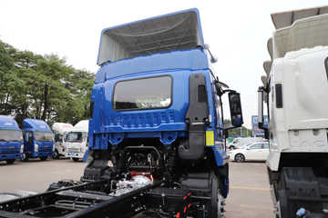 ���� ����˹T9 195���� 4X2 8.2���Ű���ʽ�ػ���(HFC5181XXYB80K1E4S)ͼƬ