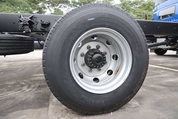 ���� ����˹T9 195���� 4X2 8.2���Ű���ʽ�ػ���(HFC5181XXYB80K1E4S)ͼƬ