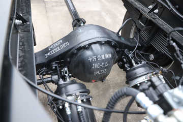 ���� ����˹T9 195���� 4X2 8.2���Ű���ʽ�ػ���(HFC5181XXYB80K1E4S)ͼƬ