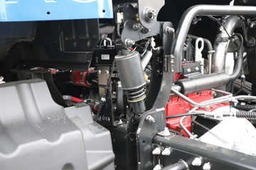 ���� ����˹T9 195���� 4X2 8.2���Ű���ʽ�ػ���(HFC5181XXYB80K1E4S)ͼƬ