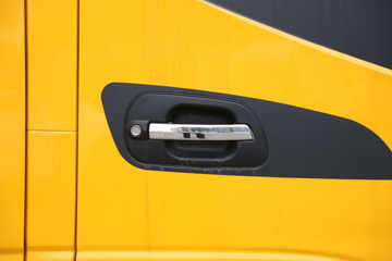 ���� ����G3 140���� 4X2 2.2��˫����ж��(����)ͼƬ