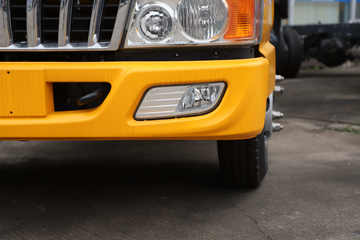 ���� ����G3 140���� 4X2 2.2��˫����ж��(����)ͼƬ