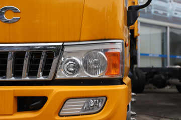 ���� ����G3 140���� 4X2 2.2��˫����ж��(����)ͼƬ