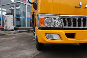 ���� ����G3 140���� 4X2 2.2��˫����ж��(����)ͼƬ