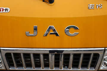 ���� ����G3 140���� 4X2 2.2��˫����ж��(����)ͼƬ