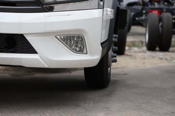 ������� ����EM 4.5T 3.8�׵��Ŵ��綯��ʽ�Ῠ59.4kWhͼƬ