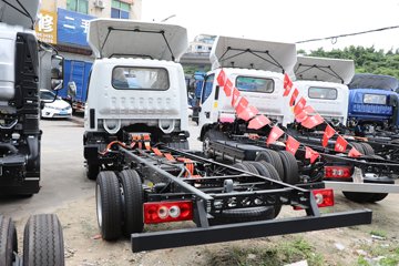 ������� ����EM 4.5T 3.8�׵��Ŵ��綯��ʽ�Ῠ59.4kWhͼƬ