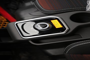 ������� ����EM 4.5T 3.8�׵��Ŵ��綯��ʽ�Ῠ59.4kWhͼƬ